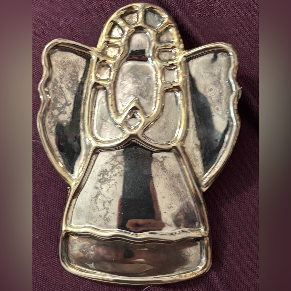 Gold Angel pin